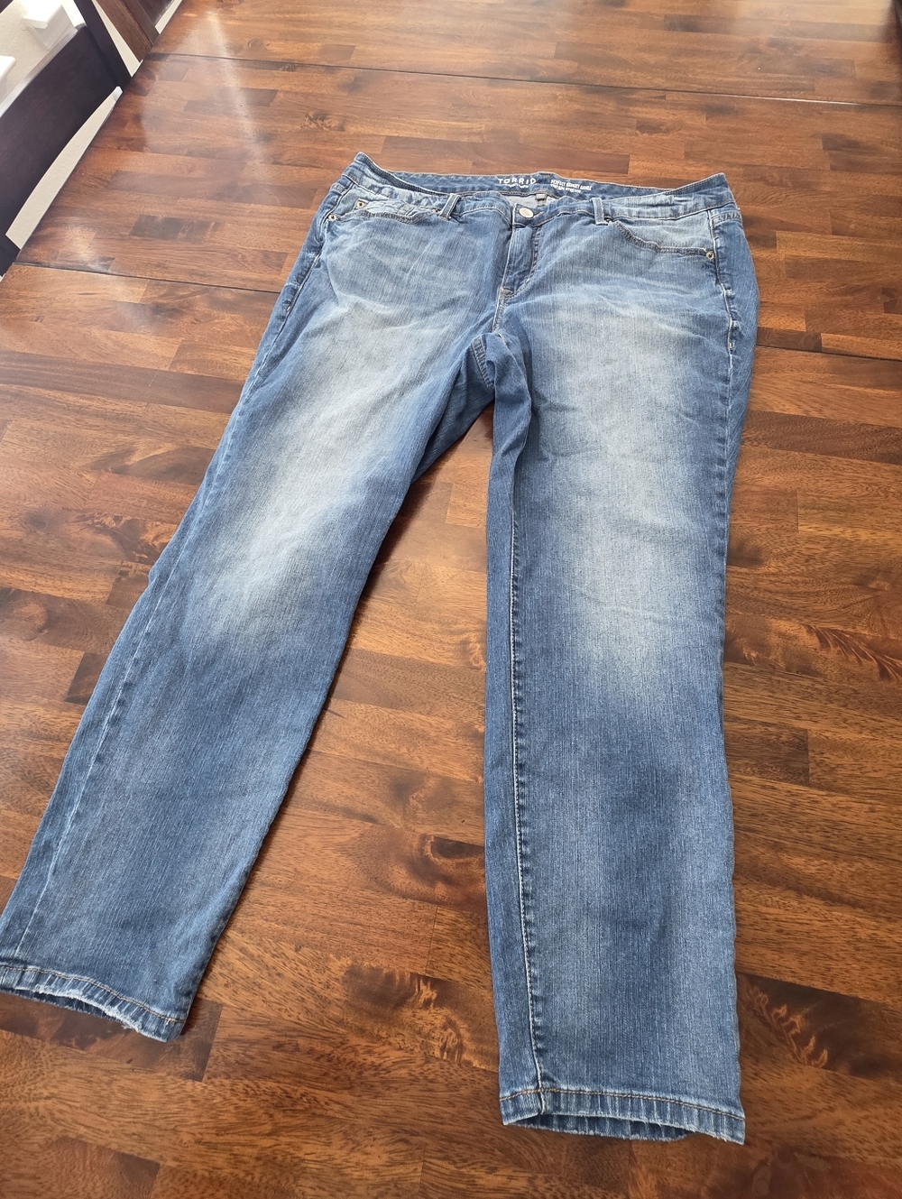 torrid Blue Denim Skinny Ankle Stretchy 18